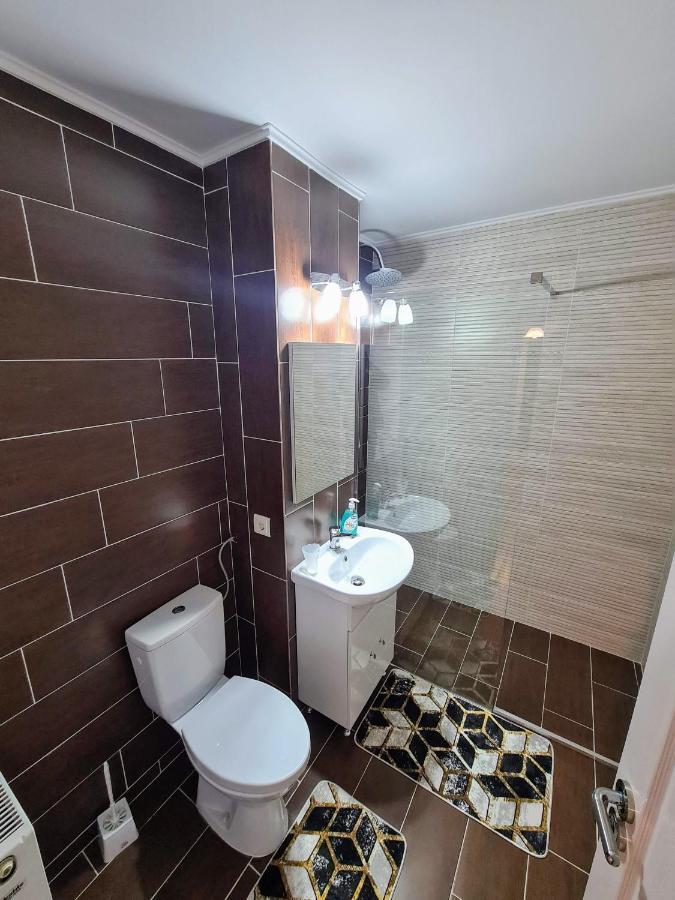 Spy Apartment Haţeg 外观 照片